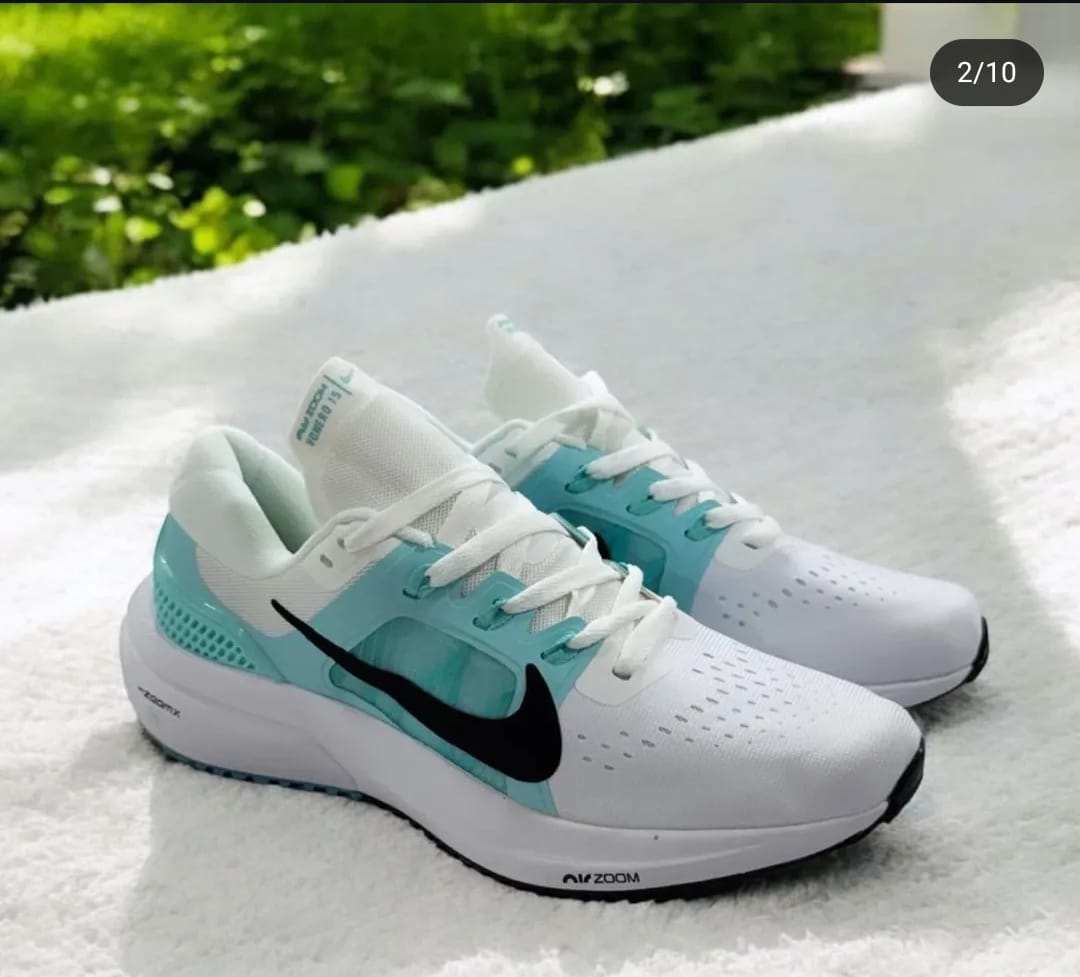 Nike Zoom Vomero 15