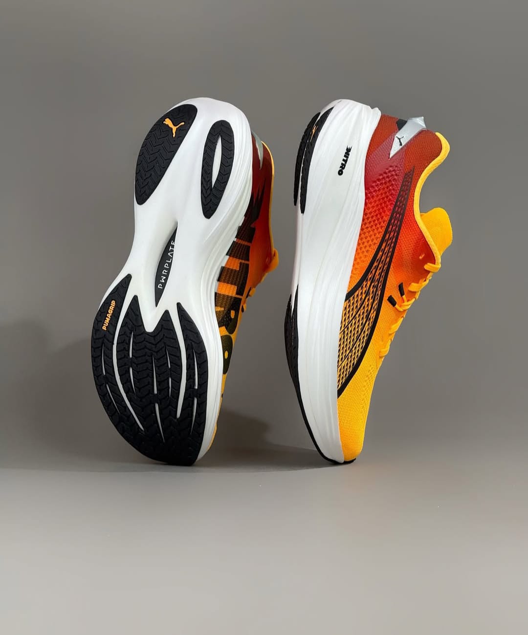 Deviate NITRO™ 3 FADE
Men's Road Running Shoes