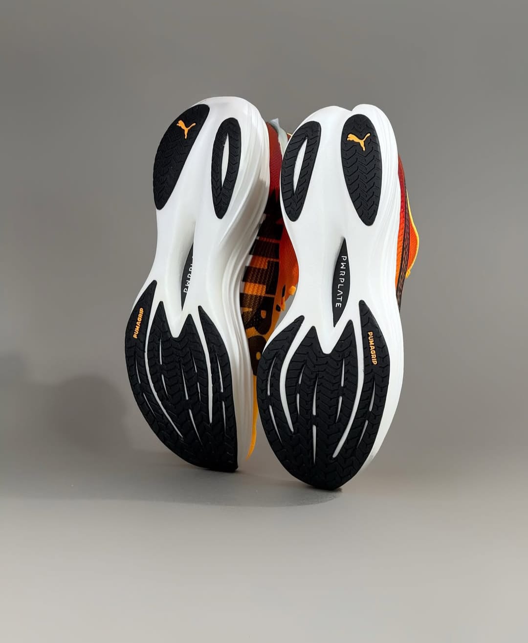 Deviate NITRO™ 3 FADE
Men's Road Running Shoes