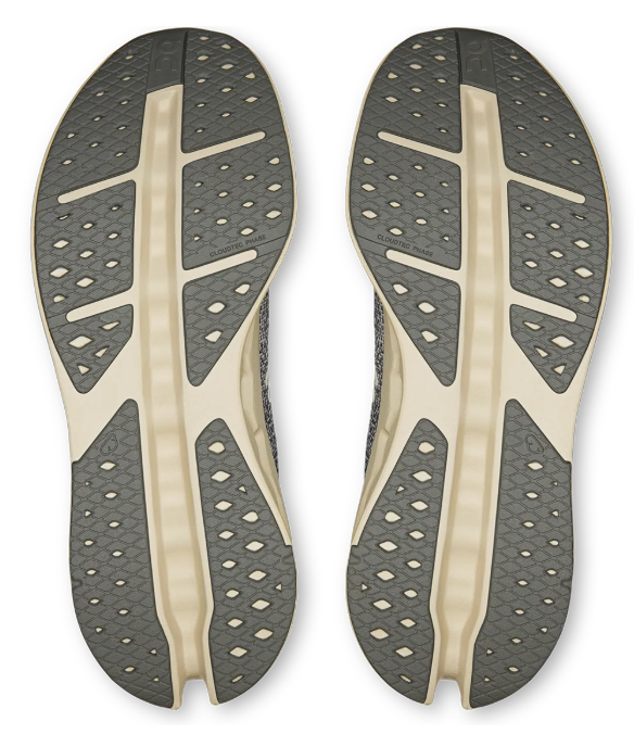 On Running Cloudsurfer Max | Long-Distance Road Running Shoe