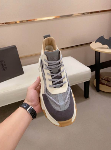 Men's Grey & Cream Runner Sneaker with Gum Sole