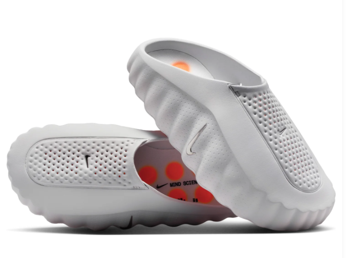 Nike Mind 002 WMNS 'Light Smoke Grey/Chrome' HQ4307-003