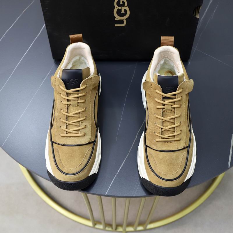 Men's Wheat Nubuck Low-Top Chunky Runner Sneaker