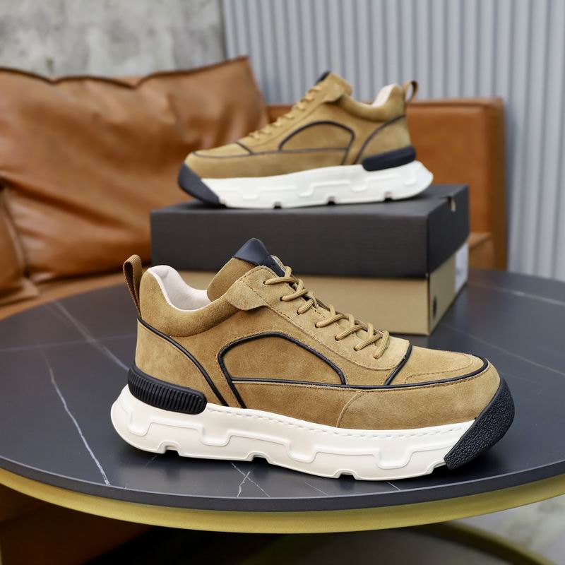 Men's Wheat Nubuck Low-Top Chunky Runner Sneaker