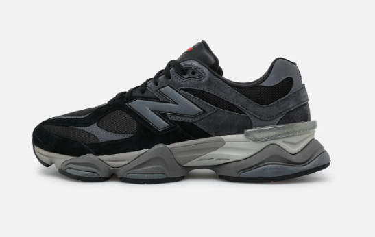 New Balance 9060 'Triple Black' | Chunky Lifestyle Sneaker