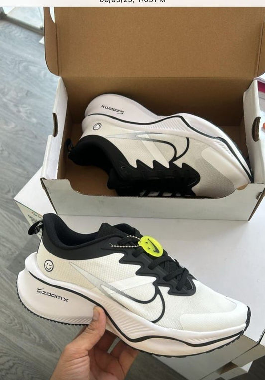 Nike Zoom X Smiley